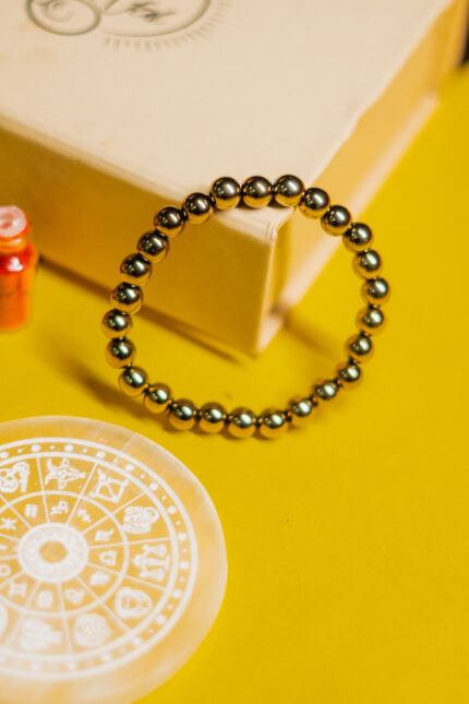 Raw pyrite bracelet by shrifal